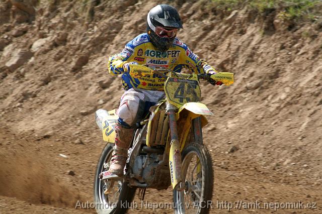 Motokros_druzstva_Kramolin_2007_foto_Jiri_Berousek_0049