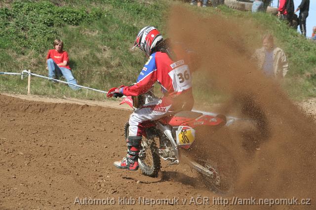 Motokros_druzstva_Kramolin_2007_foto_Jiri_Berousek_0055