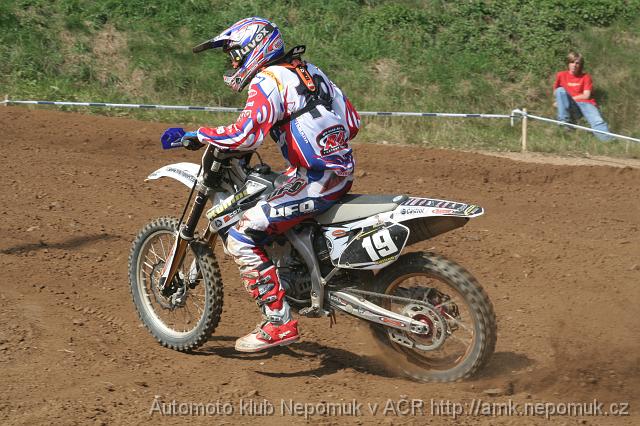 Motokros_druzstva_Kramolin_2007_foto_Jiri_Berousek_0057