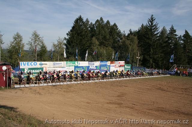 Motokros_druzstva_Kramolin_2007_foto_Jiri_Berousek_0092