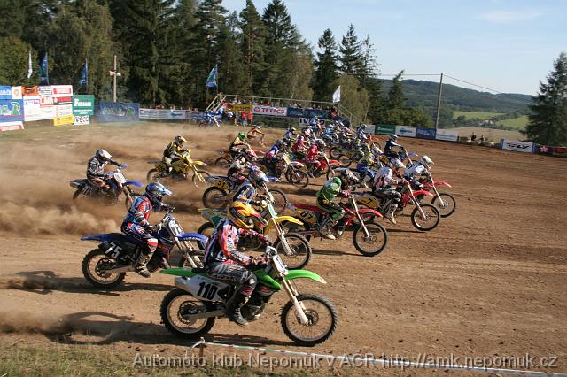 Motokros_druzstva_Kramolin_2007_foto_Jiri_Berousek_0095