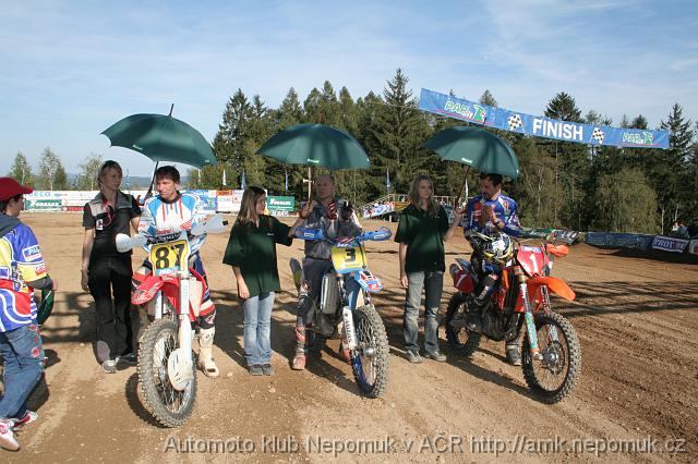 Motokros_druzstva_Kramolin_2007_foto_Jiri_Berousek_0112