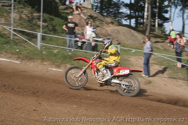 Motokros_druzstva_Kramolin_2007_foto_Jiri_Berousek_0124