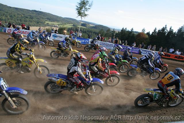 Motokros_druzstva_Kramolin_2007_foto_Jiri_Berousek_0162