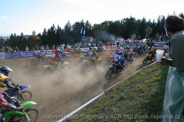 Motokros_druzstva_Kramolin_2007_foto_Jiri_Berousek_0163