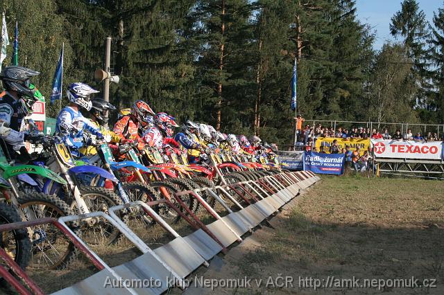 Motokros_druzstva_Kramolin_2007_foto_Jiri_Berousek_0181