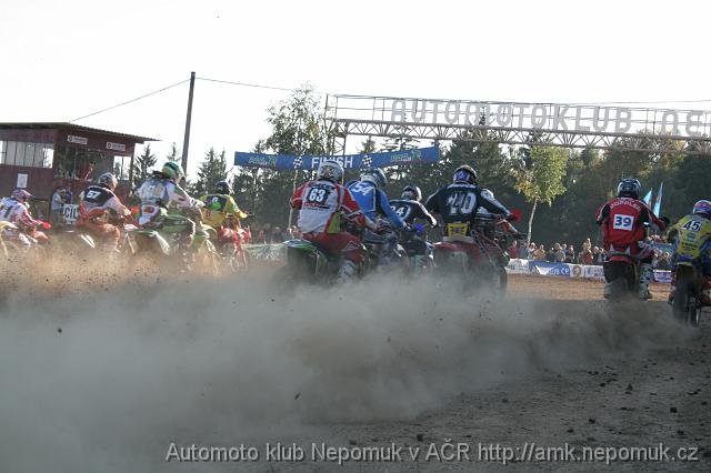 Motokros_druzstva_Kramolin_2007_foto_Jiri_Berousek_0187