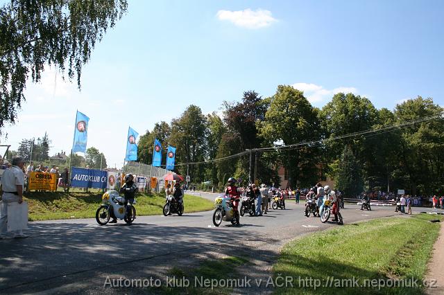 Nepomucky_trojuhelnik_2007_nedele_012