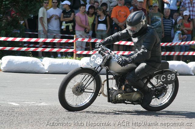 Nepomucky_trojuhelnik_2007_nedele_044