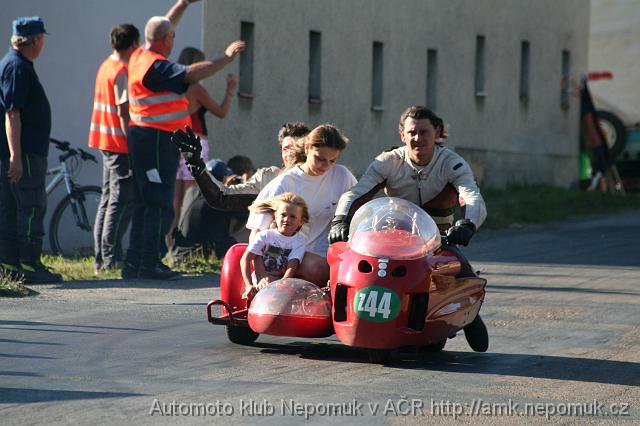 Nepomucky_trojuhelnik_2007_nedele_345